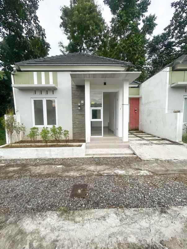 dijual rumah 500 meter rsud prambanan