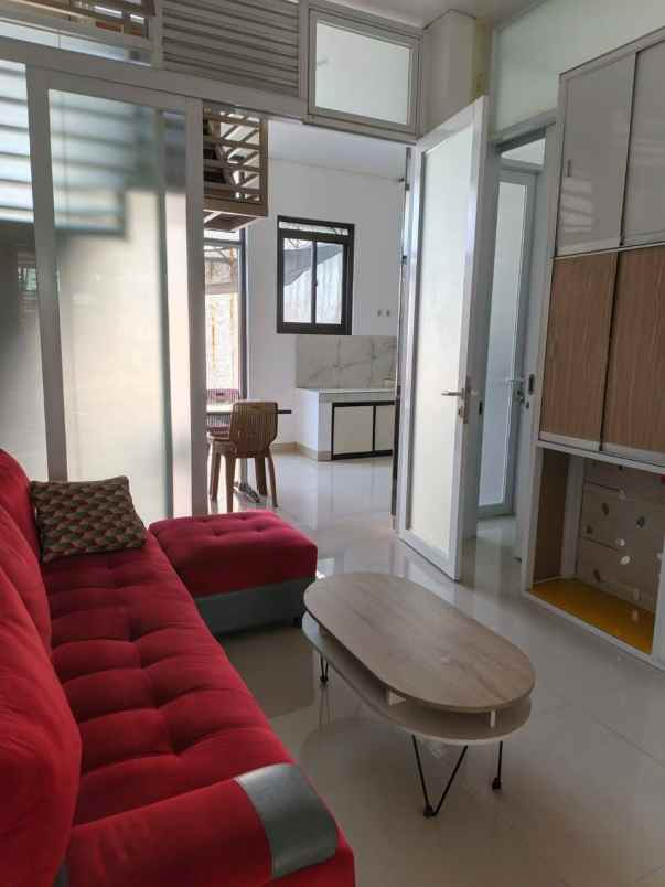 dijual rumah arcamanik bandung