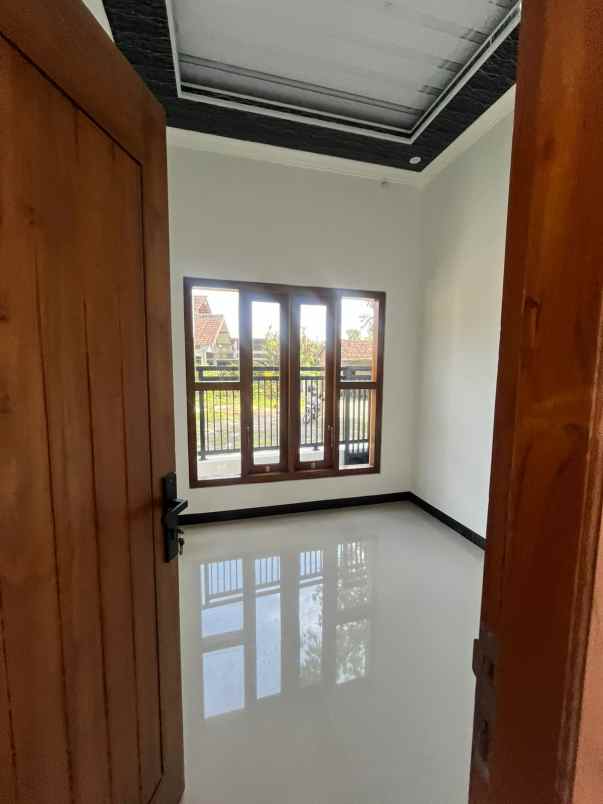 dijual rumah bangunjiwo