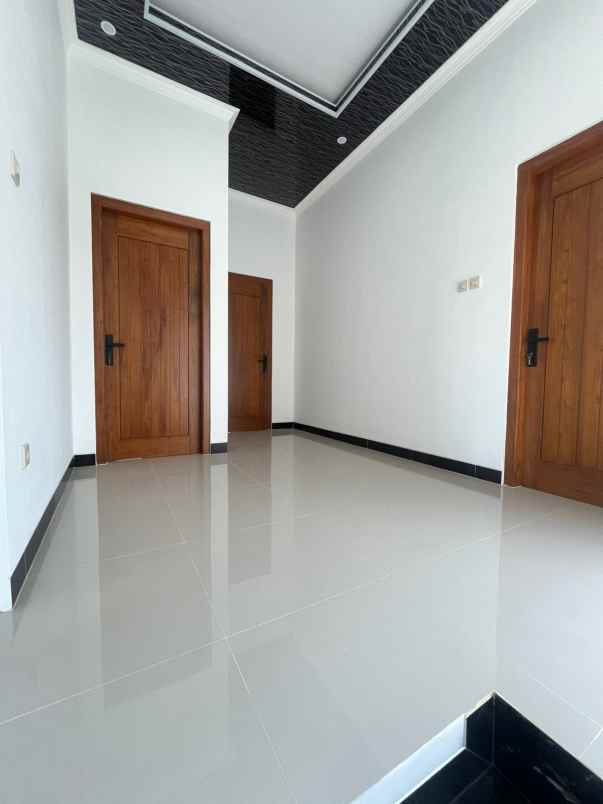 dijual rumah bangunjiwo