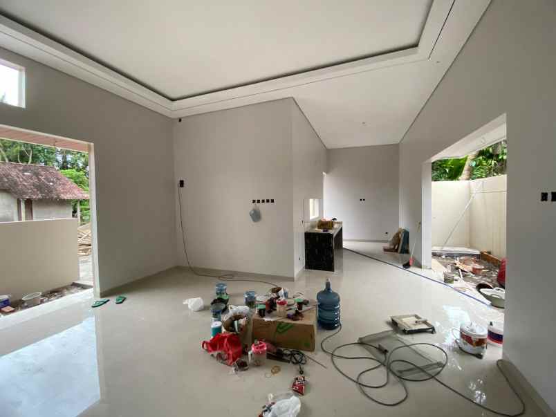 dijual rumah barat rsud sleman