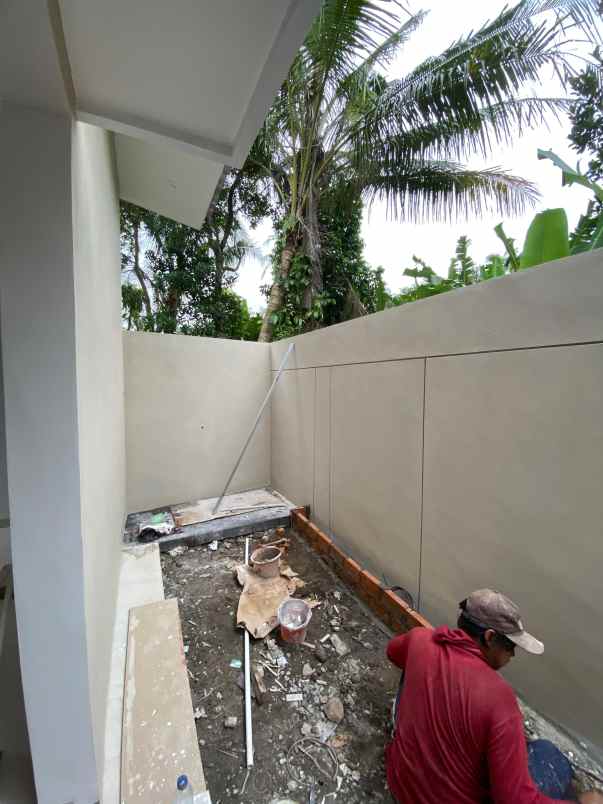 dijual rumah barat rsud sleman