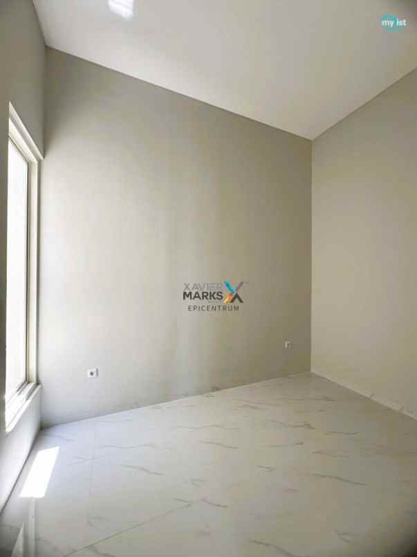 dijual rumah baru gress tenggilis mejoyo dekat ubaya