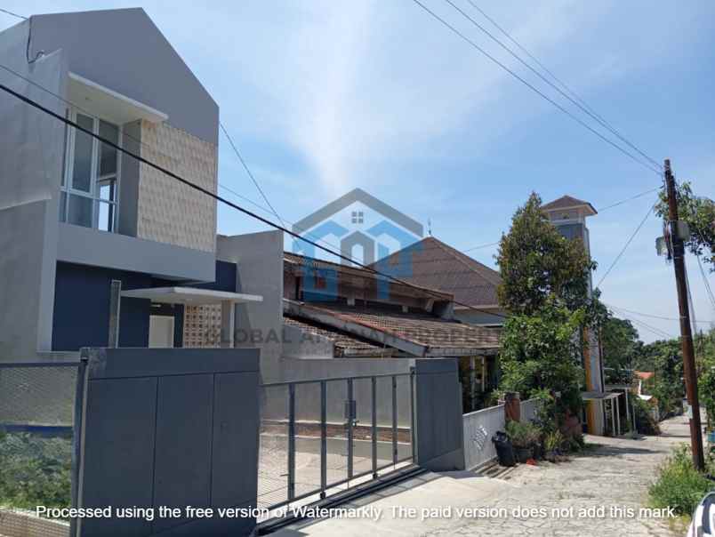 dijual rumah baru minimalis komplek cihanjuang cimahi