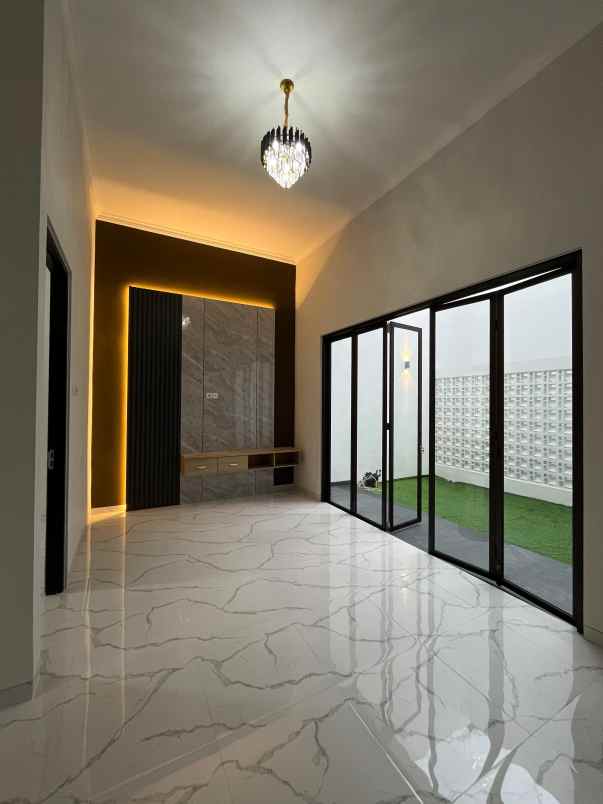 dijual rumah baru modern minimalis sawojajar 1