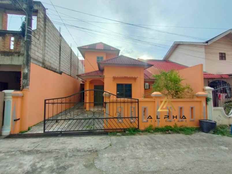 dijual rumah batam center