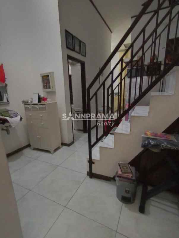 dijual rumah beji depok
