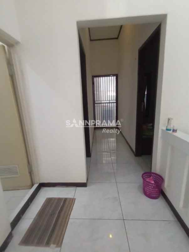 dijual rumah beji depok
