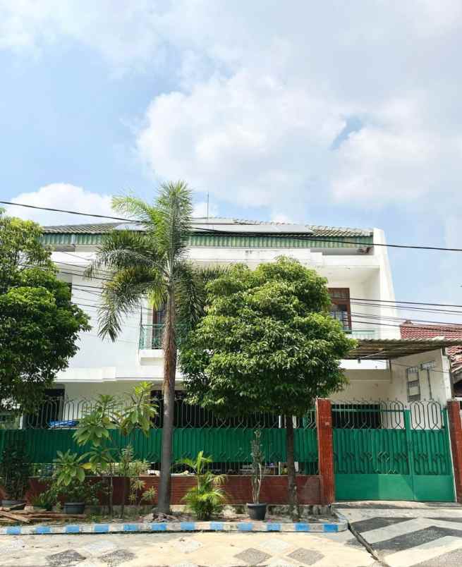 dijual rumah bendul merisi selatan