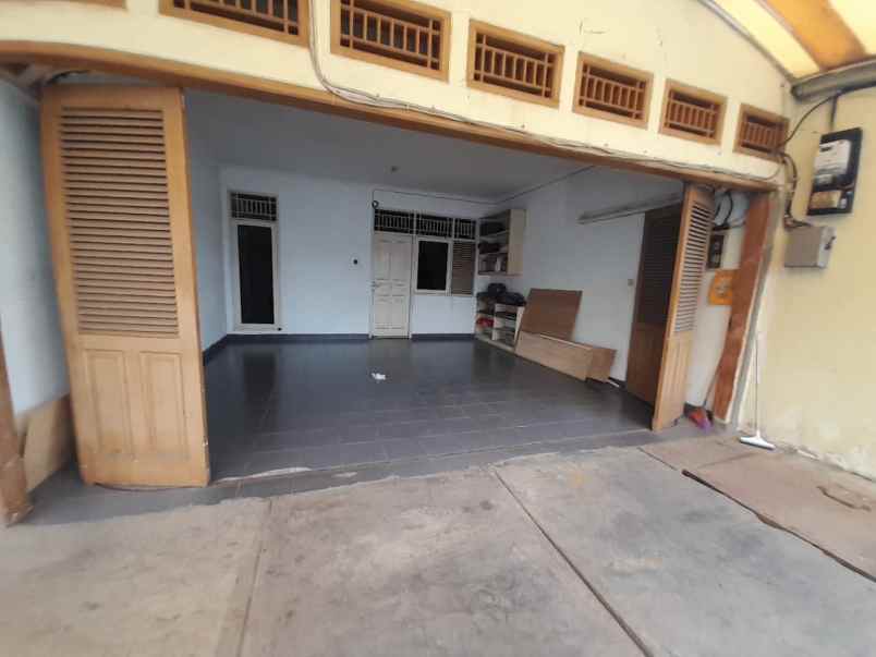 dijual rumah billymoon pondok kelapa