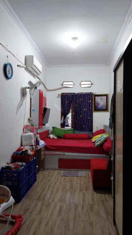 dijual rumah boulevard hijau harapan