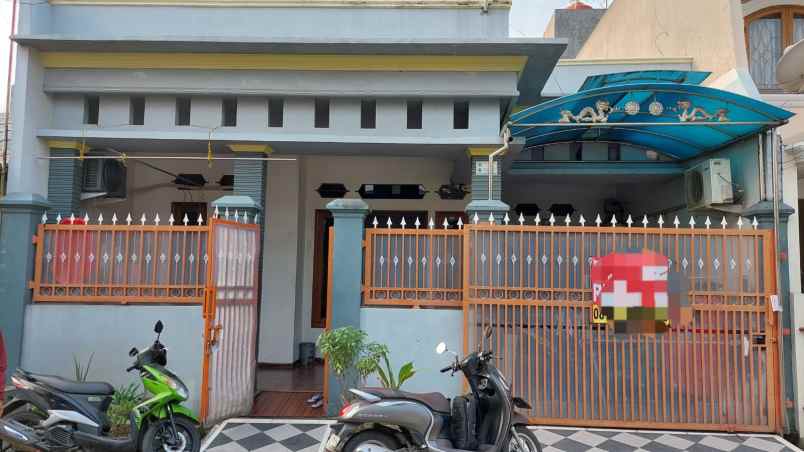 dijual rumah boulevard hijau harapan