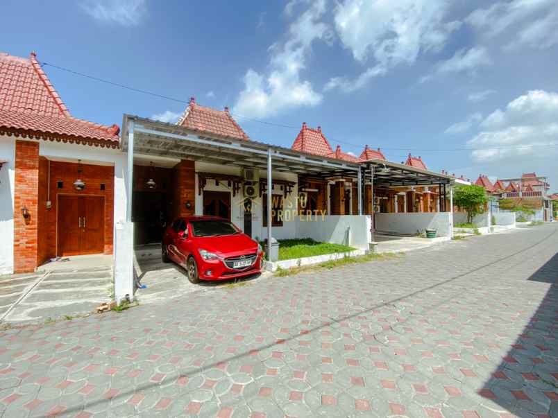 dijual rumah bugisan prambanan klaten