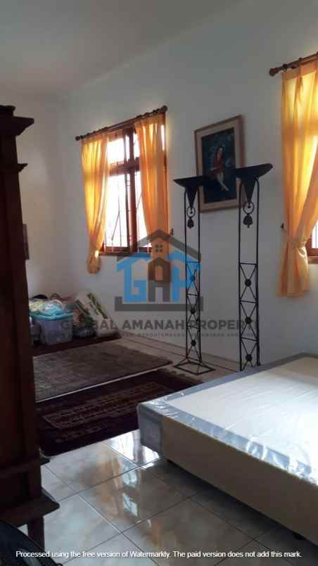 dijual rumah bumi sariwangi