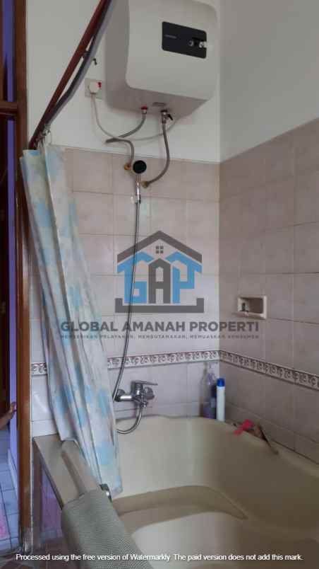 dijual rumah bumi sariwangi