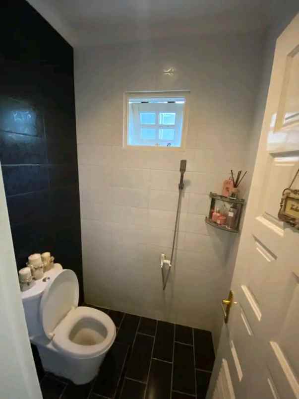 dijual rumah cempaka putih tengah