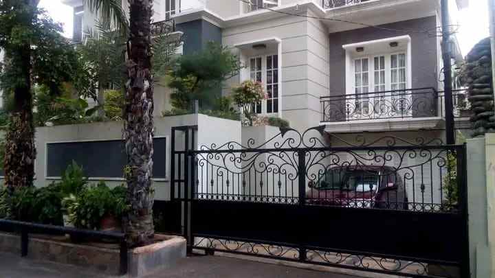 dijual rumah cempaka putih tengah