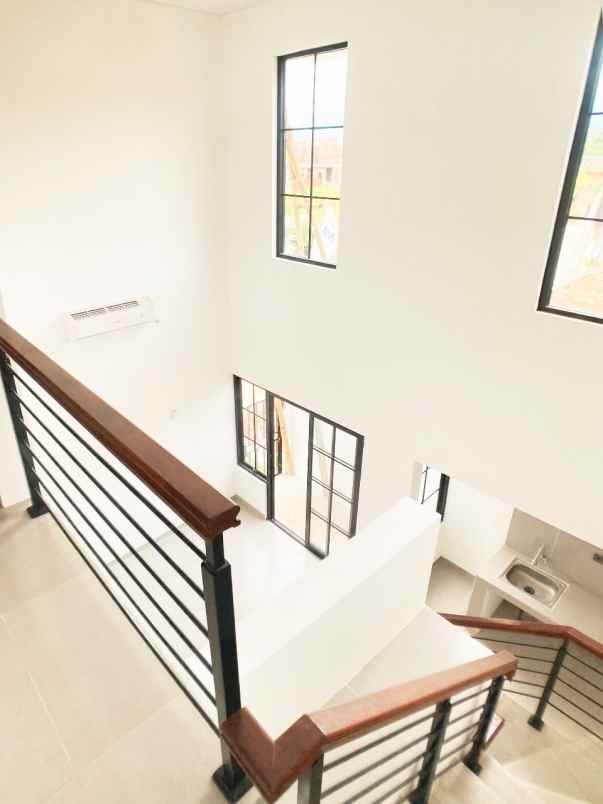 dijual rumah cibubur