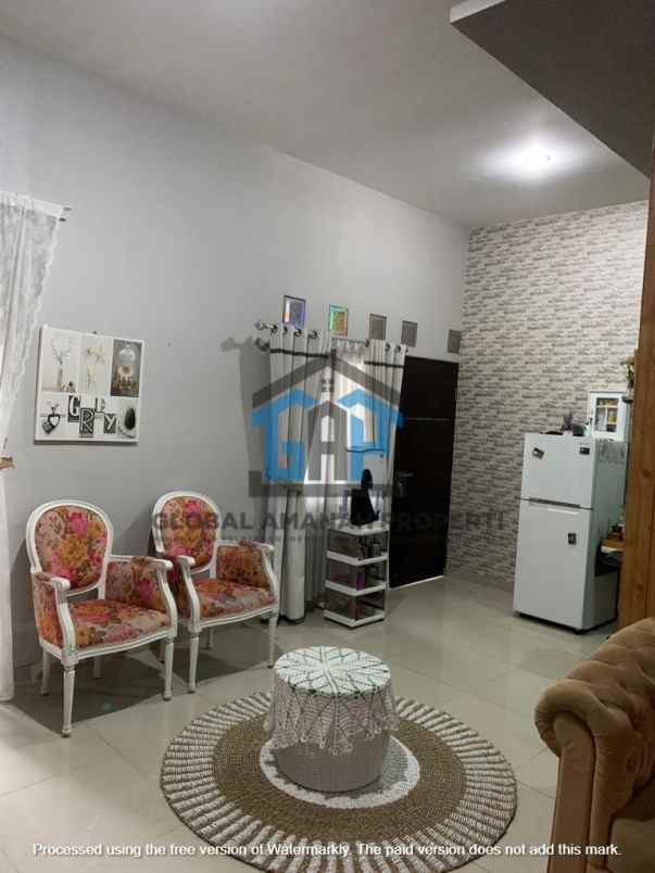 dijual rumah cihanjuang