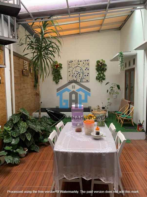 dijual rumah cihanjuang