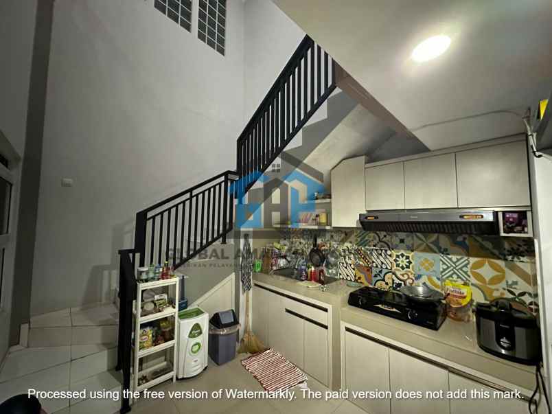 dijual rumah cihanjuang