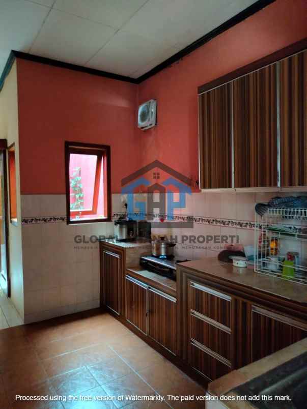 dijual rumah cihanjuang raya