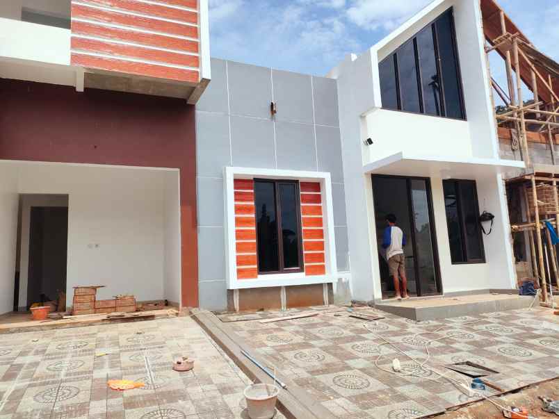 dijual rumah cileduk setu