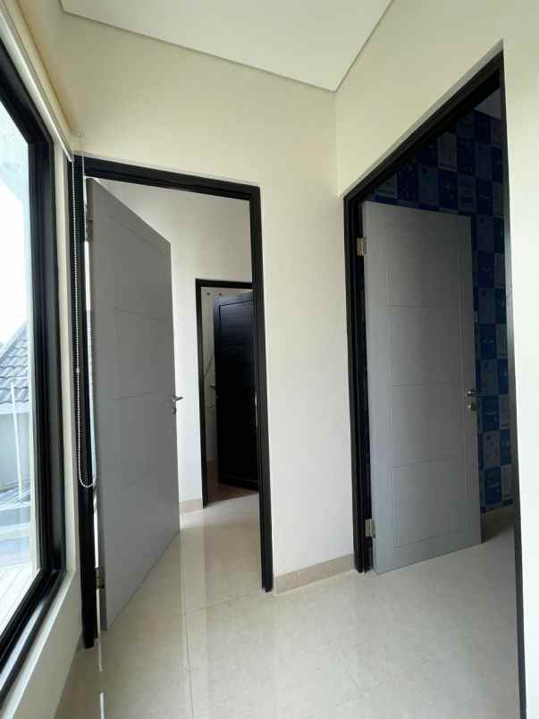 dijual rumah cimanggis depok