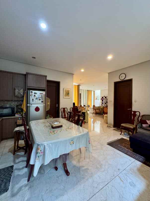 dijual rumah cipete cilandak barat
