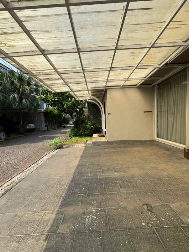 dijual rumah cipete cilandak barat