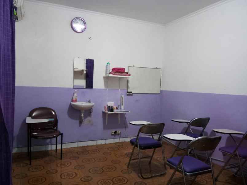 dijual rumah cipinang besar selatan