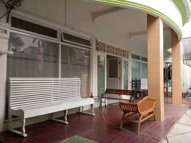 dijual rumah cipinang besar selatan