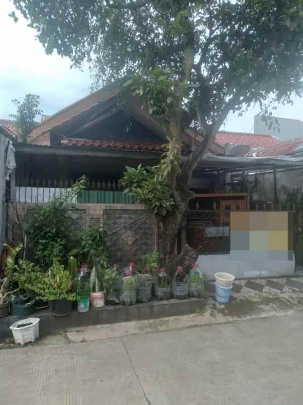 dijual rumah ciputat