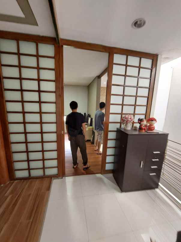 dijual rumah citraland taman puspa raya
