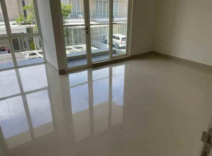 dijual rumah citraland the greenlake