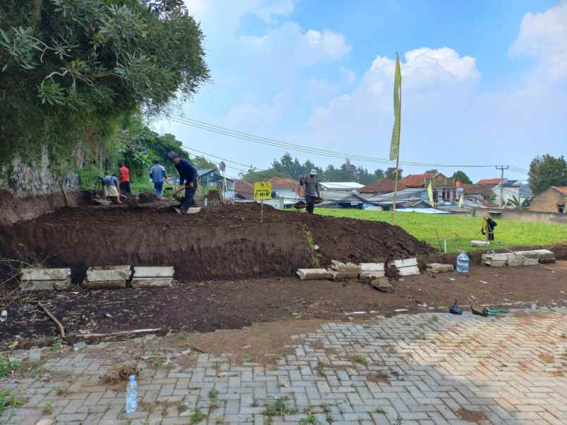 dijual rumah ciwaruga cigugur girang