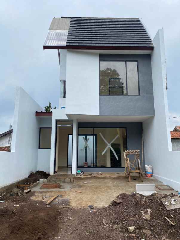 dijual rumah ciwaruga cigugur girang