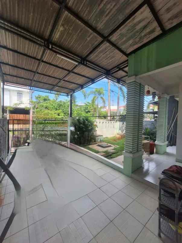 dijual rumah cluster aralia harapan