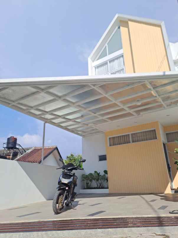 dijual rumah cluster aulia pasteur