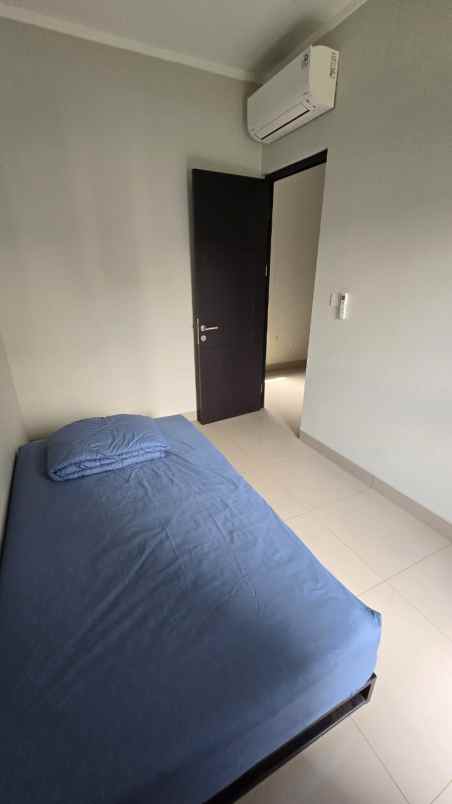 dijual rumah cluster magenta summarecon