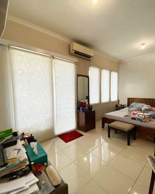 dijual rumah cluster magnolia paramount