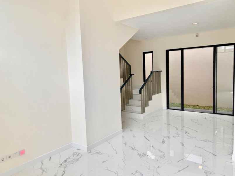 dijual rumah cluster semayang asya jgc