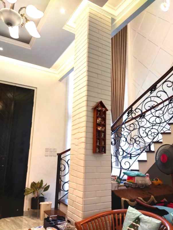 dijual rumah cluster shinano jgc