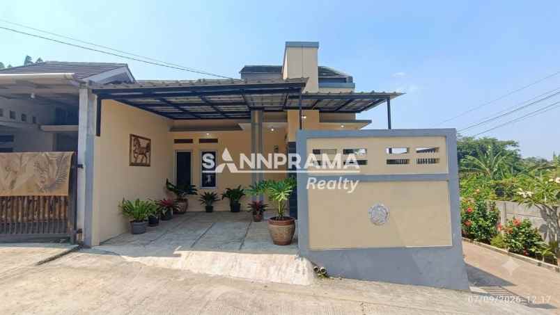 dijual rumah curug
