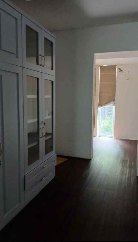 dijual rumah dago