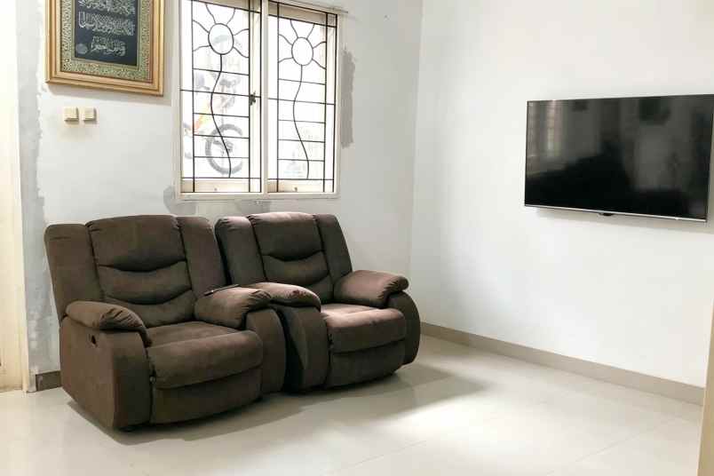 dijual rumah de sanctuary jatimakmur
