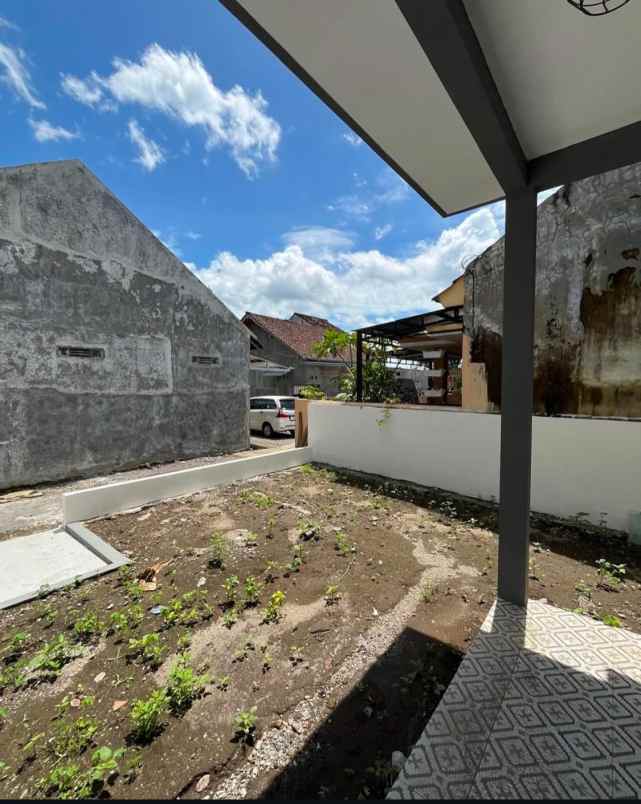 dijual rumah dekat jl palagan