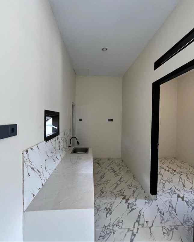 dijual rumah dekat jl palagan