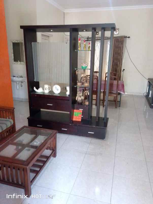 dijual rumah deltasari baru cluster