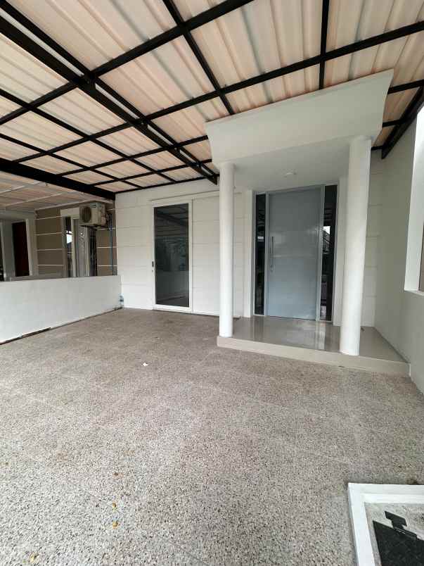 dijual rumah di citragrand cluster greenstone semarang